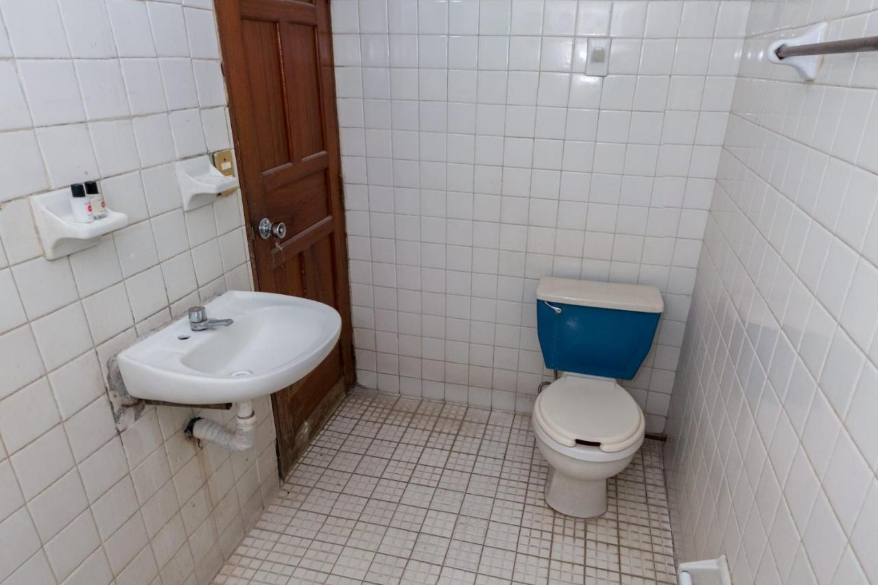 Oyo Hotel Rubi Zihuatanejo Zewnętrze zdjęcie